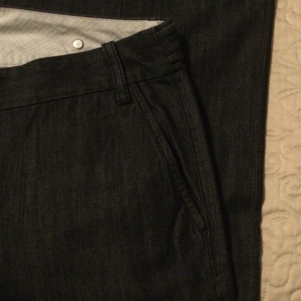 Banana Republic-Woman’s Charcoal Black Jeans - Picture 4 of 8